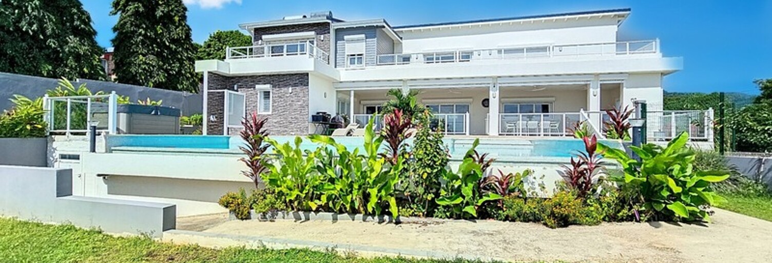 Maison 7 Pièces 305 m² à vendre à Trois-Rivières (97114)