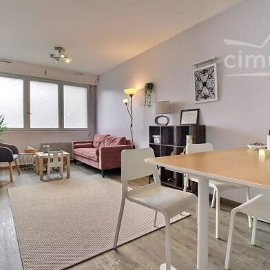 Appartement 3 pièces 109000 €