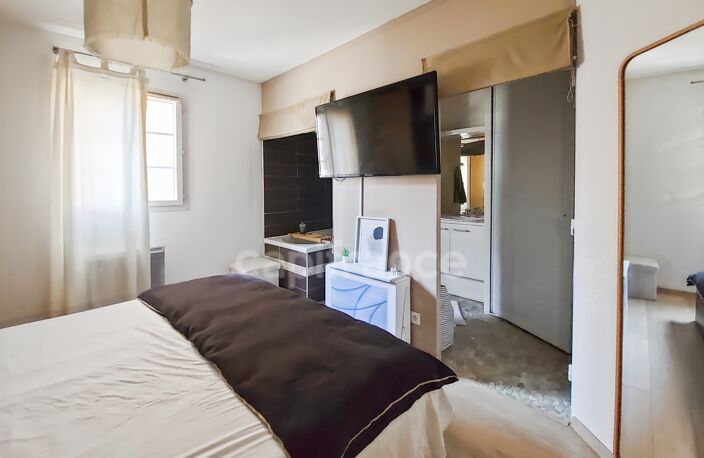 Appartement à vendre 3 pièces MALLEMORT (13) — photo 4