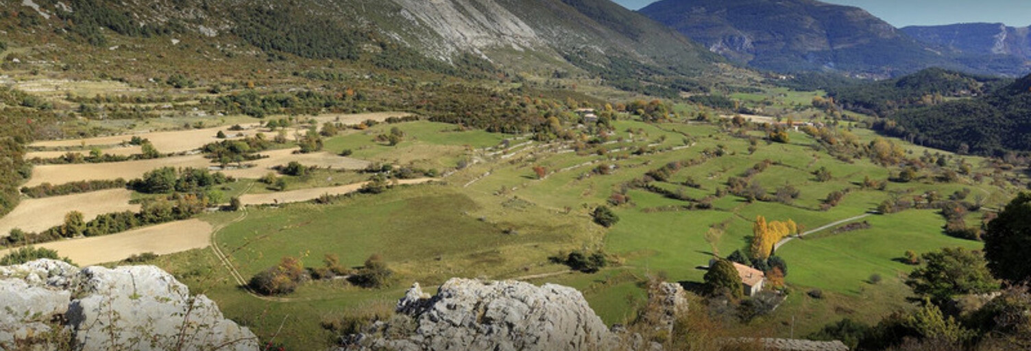 Terrain  2800 m² à vendre à Montferrat (83131)