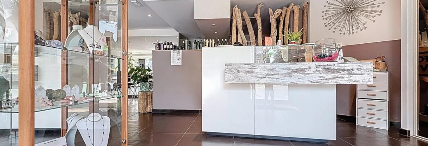 Commerce 5 Pièces 108 m² à vendre à Le Luc (83340)