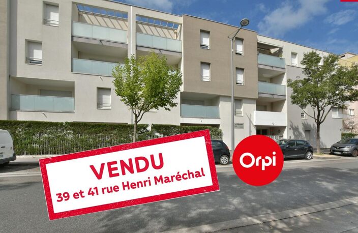 VENDU - Appartement Type 2 situé 39 et 41 rue Henri Maréchal, Saint Priest — photo 2