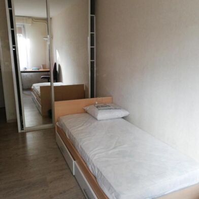 Appartement 1 pièces 360 €