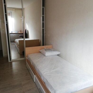 Appartement 1 pièces 360 €