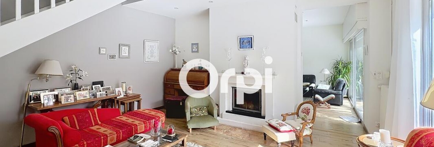 Maison 9 Pièces 245 m² à vendre à Saint-Lyphard (44410)