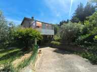 Jonquerettes en colline : Maison + Hangar + Dépendance + Garage — photo 3