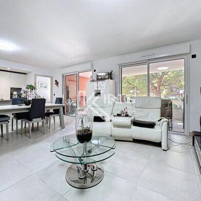 Appartement 3 pièces 735000 €