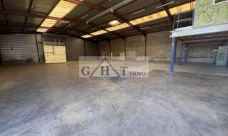 Local industriel  1100 m² à louer à Saint-Soupplets (77165)