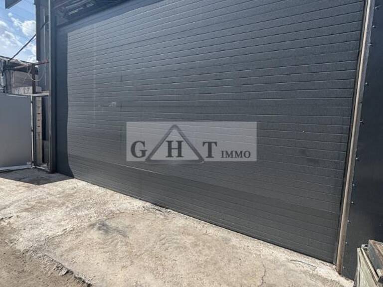 Entrepot Bureaux a louer — photo 1