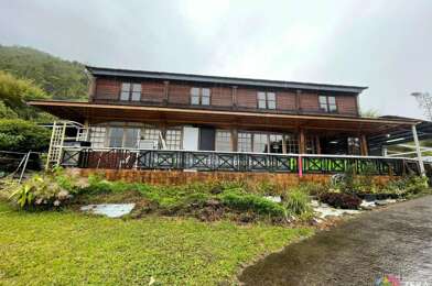 Commerce 2 pièces 2143 €