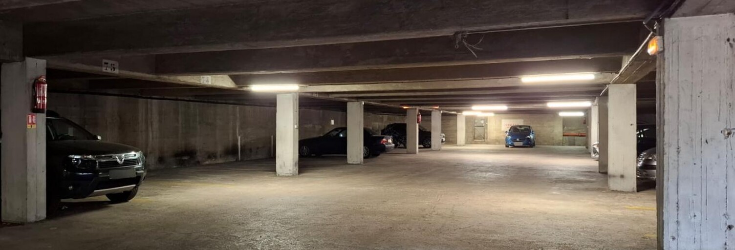 Garage  10 m² à vendre à Paris 12 (75012)