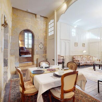 Appartement 6 pièces 292000 €