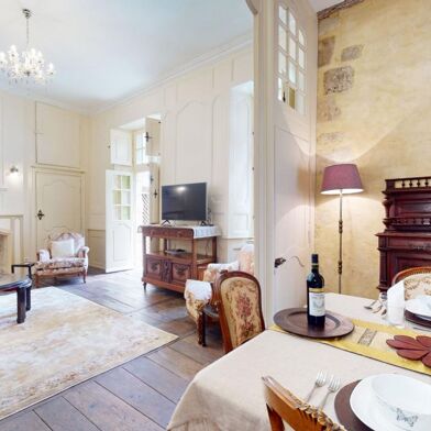 Appartement 6 pièces 292000 €