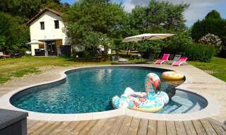 Maison 8 Pièces 309 m² à vendre à Mugron (40250)