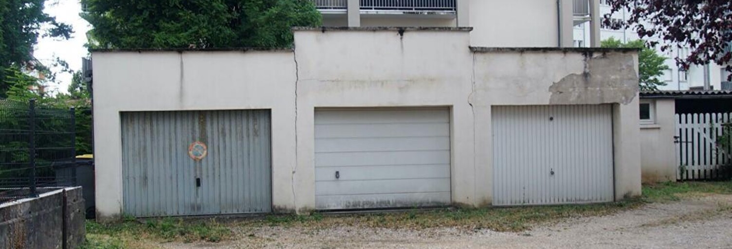Garage  15 m² à vendre à Dijon (21000)