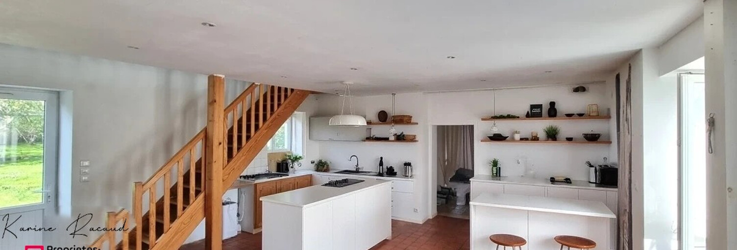 Maison 8 Pièces 201 m² à vendre à Aubigny-Les Clouzeaux (85430)