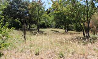 Terrain  670 m² à vendre à Villeneuve-lès-Avignon (30400)