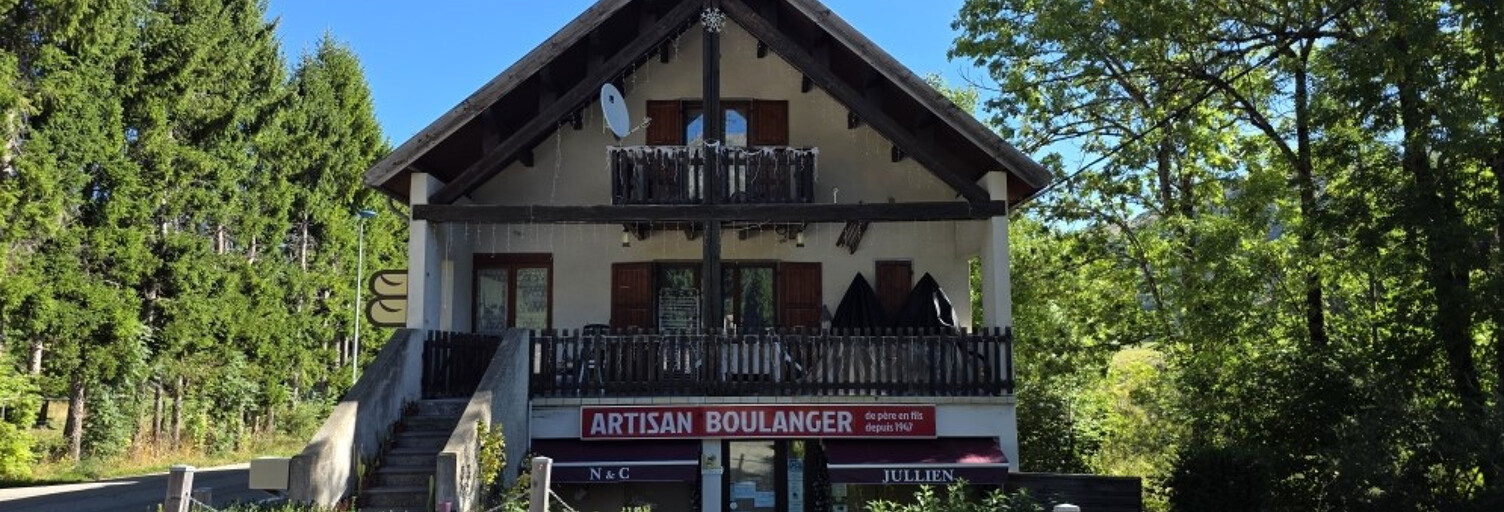 Immeuble  320 m² à vendre à Monestier-de-Clermont (38650)