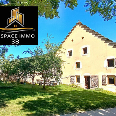 Maison 11 pièces 495000 €