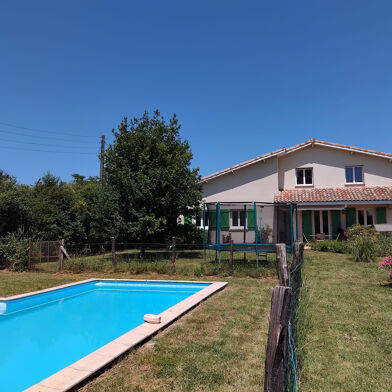 Maison 7 pièces 385000 €