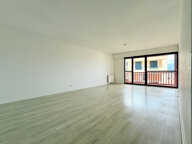 COEUR DE VILLE - 3 PIECE DE 83M2 AVEC BALCONS ET GARAGE — photo 3