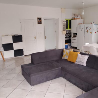 Appartement 4 pièces 715 €