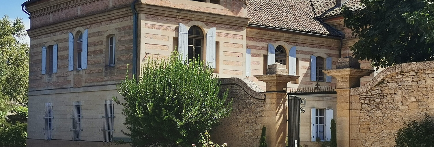 Maison 15 Pièces 460 m² à vendre à Uzès (30700)