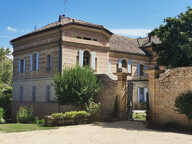 UZES : MAGNIFIQUE CHATEAU SUR PLUS DE 5000 M2 DE TERRAIN ARB — photo 2