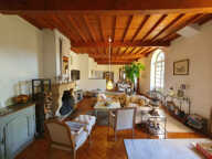 UZES : MAGNIFIQUE CHATEAU SUR PLUS DE 5000 M2 DE TERRAIN ARB — photo 3