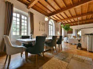 UZES : MAGNIFIQUE CHATEAU SUR PLUS DE 5000 M2 DE TERRAIN ARB — photo 4