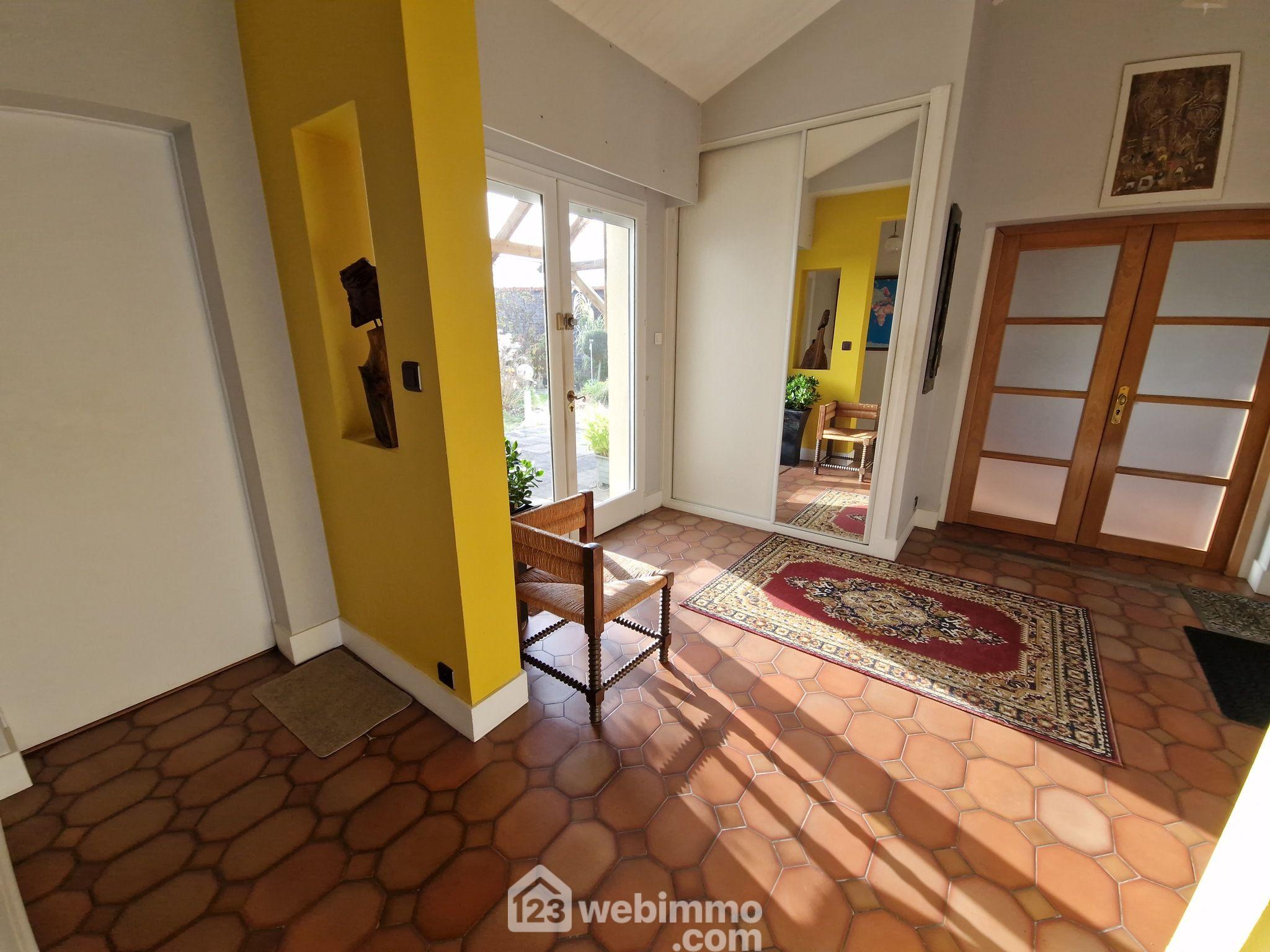 Agence immobilière de 123webimmo La Roche Ouest