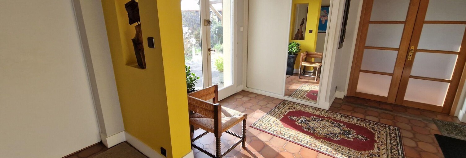 Maison 6 Pièces 215 m² à vendre à La Roche-sur-Yon (85000)