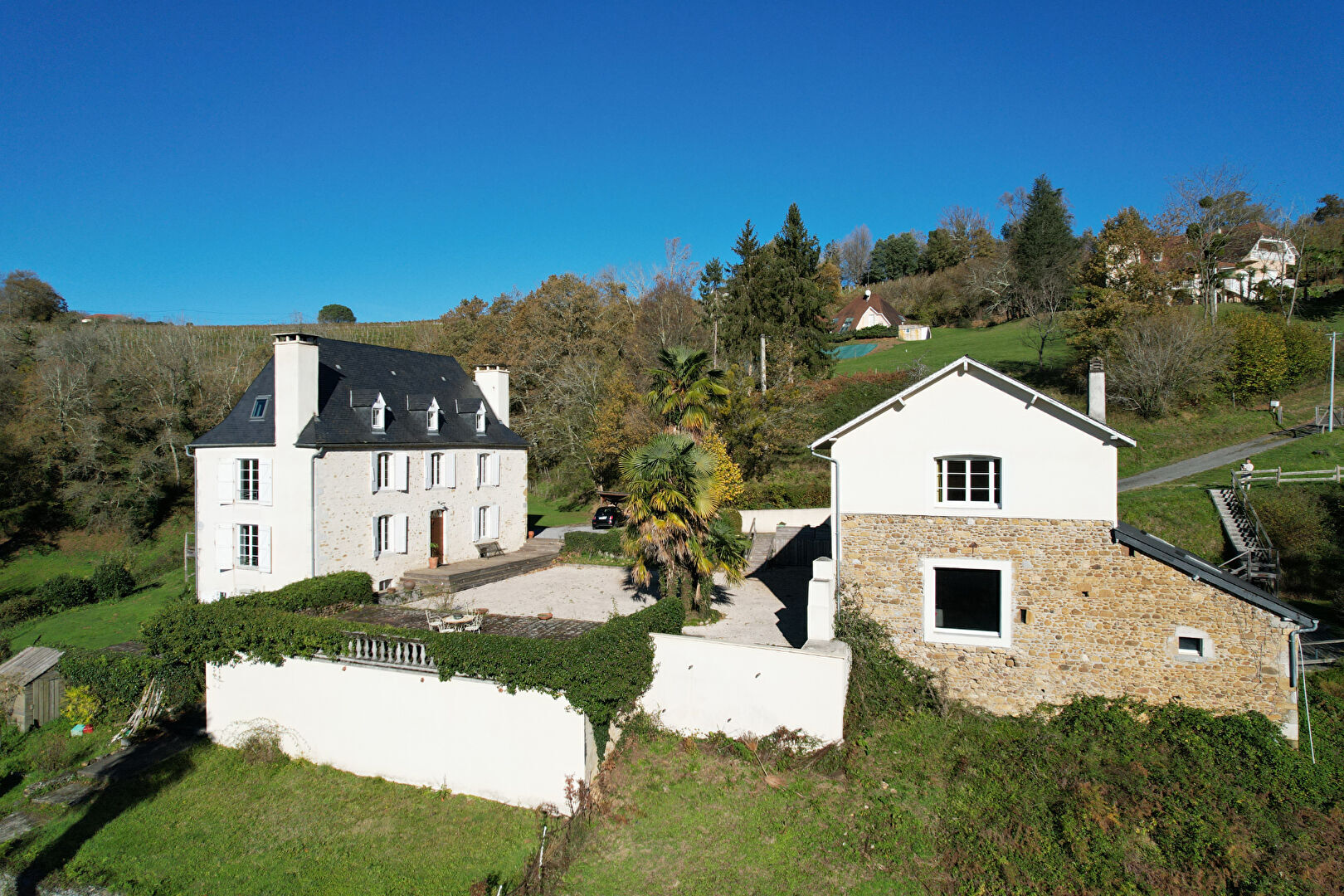 Villa / Maison  T12 à vendre Pau 64000