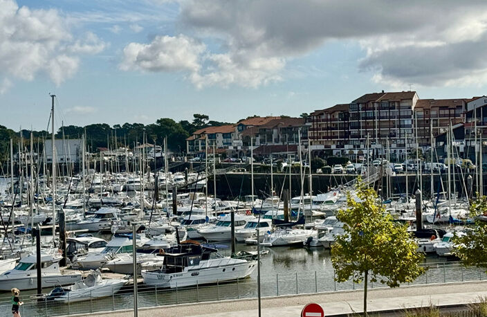 CAPBRETON PORT - STUDIO VUE PORT AVEC BALCON ET PARKING — photo 3