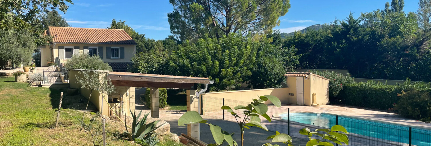 Maison 6 Pièces 180 m² à vendre à Sarrians (84260)