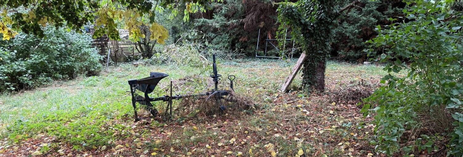 Terrain  1890 m² à vendre à Ézy-sur-Eure (27530)