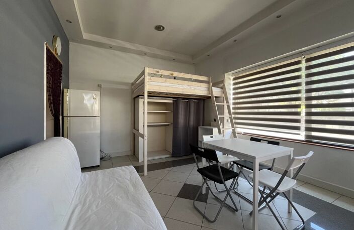 STUDIO Meublé- 73 Ave J VALLES — photo 2