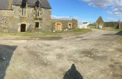 Authentique corps de ferme à rénover sur 3 429 m² de terrain, — photo du bien