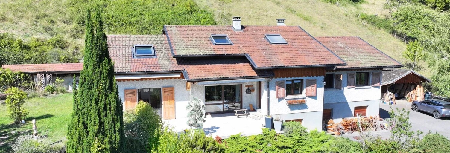 Maison 8 Pièces 225 m² à vendre à Ayse (74130)