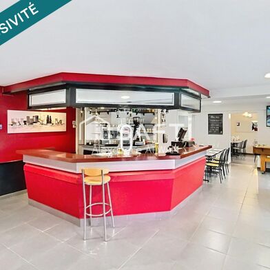 Commerce  185000 €