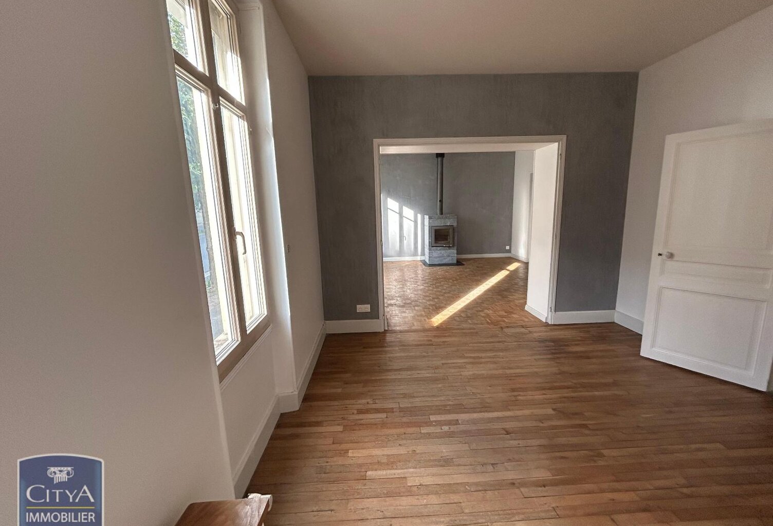Vente maison 5 pièces 115 m² Le Blanc (36300) — photo 1