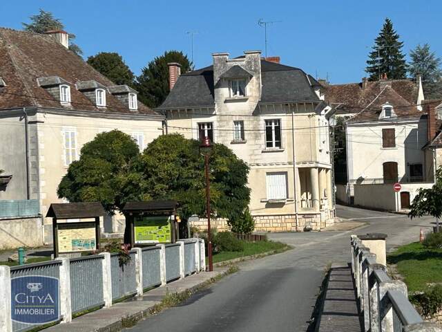 Maison 7 pièces 146 m² à Bélâbre — photo du bien