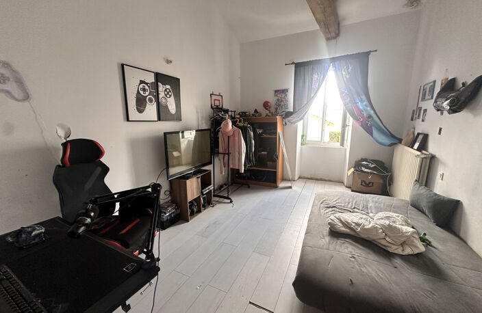 Maison d'environ 173 m2 sur la commune de Faye-sur-Ardin — photo 4