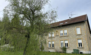 Immeuble  400 m² à vendre à Morteau (25500)