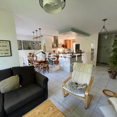 Appartement 4 pièces 208000 €