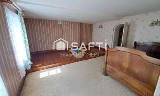 Immeuble  173 m² à vendre à Loudun (86200)