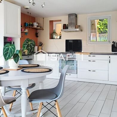 Maison 4 pièces 240000 €