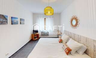 Immeuble  210 m² à vendre à Cenon (33150)