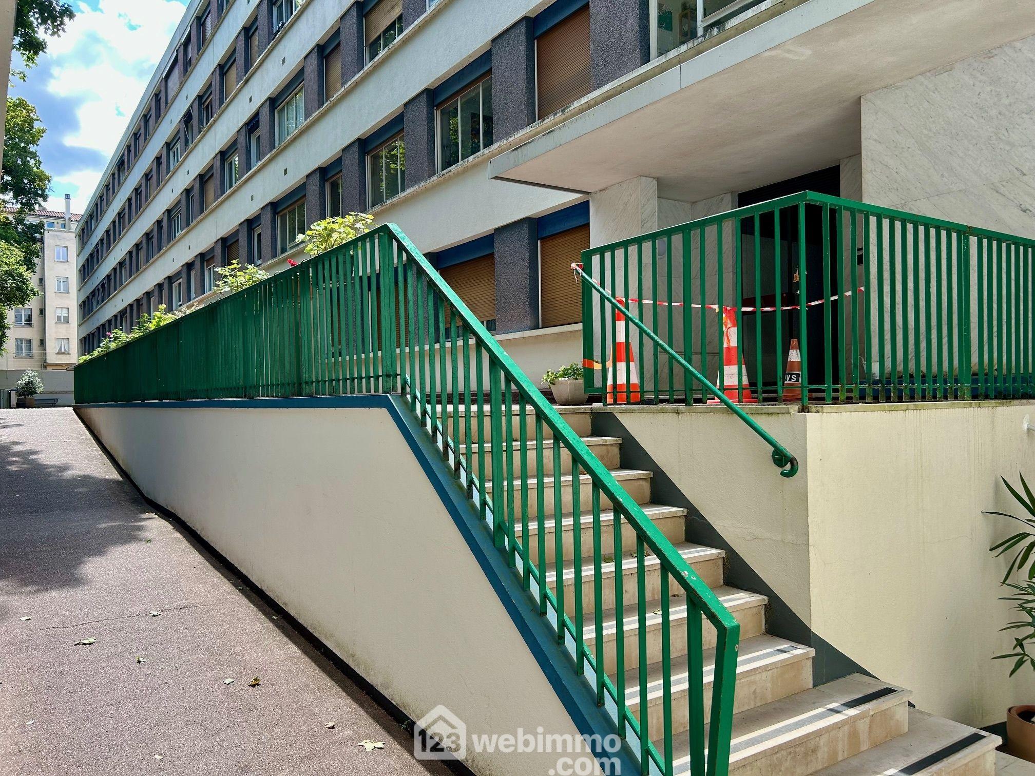 Appartement - 89.9m² - Poitiers