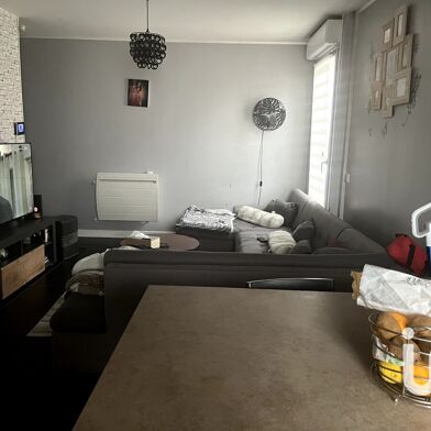 Appartement 3 pièces 130000 €